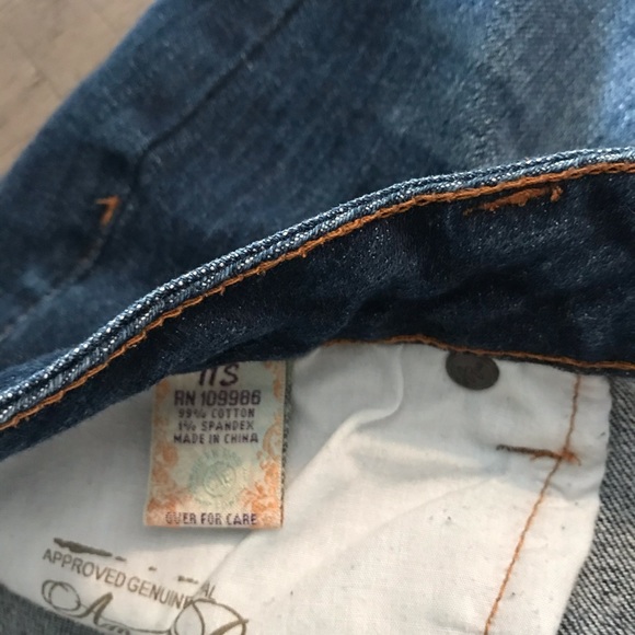 American Rag - Picture 2 of 3